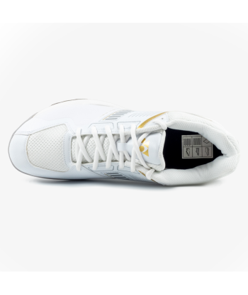 Yonex Strider Wide (White/Gold) Court Shoe Les êtres humains sont 