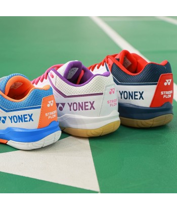 Yonex Strider Wide (White/Gold) Court Shoe Les êtres humains sont 