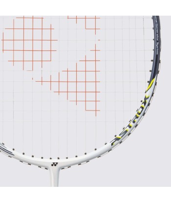 Yonex Astrox 99 Play (White Tiger) Pre-strung solde